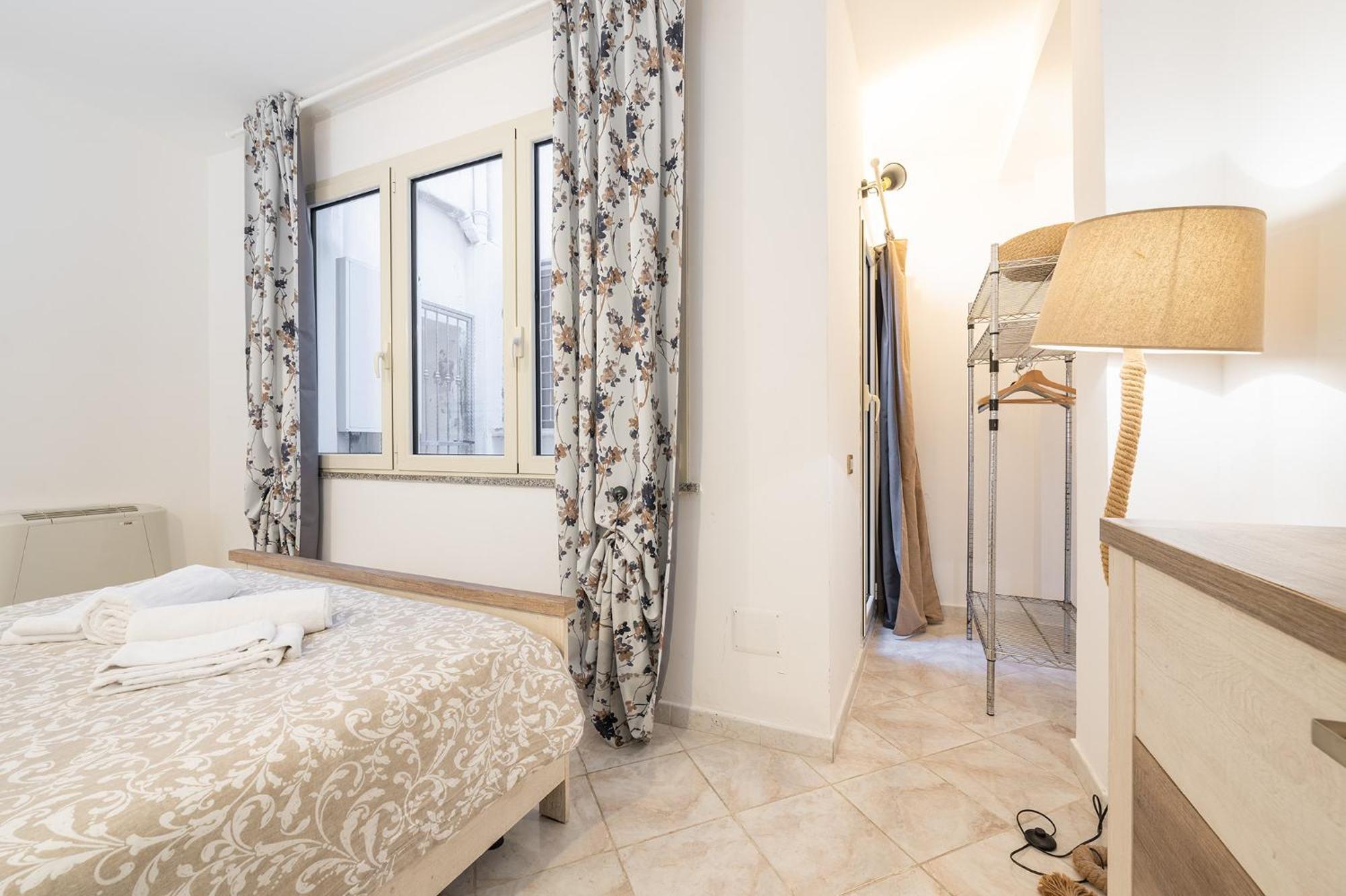 Arquer43 - Cagliari Old Town - Appartamento 1 Camera Da Letto - 4 Persone Bagian luar foto